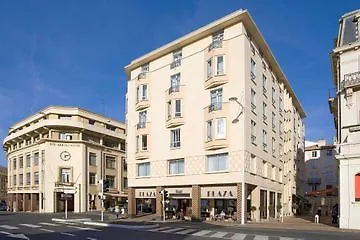 Hotel Plaza - Handwritten Collection